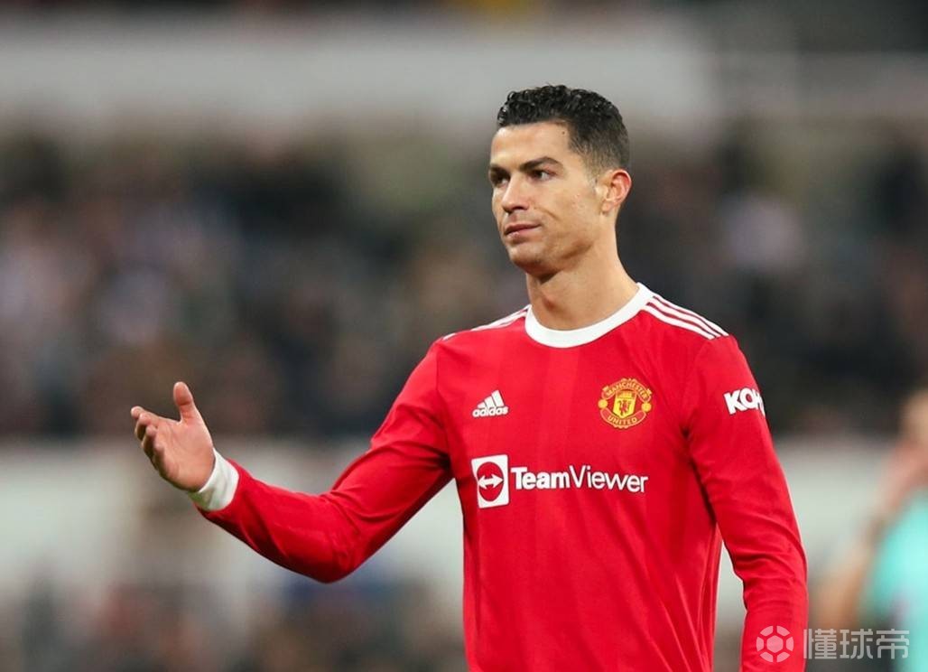 亚博体育-包含转会期西汉姆调整名单以备欧冠，队长鼓劲环节打磨，压力陡增，数据趋势出现新变化的词条-亚博体育